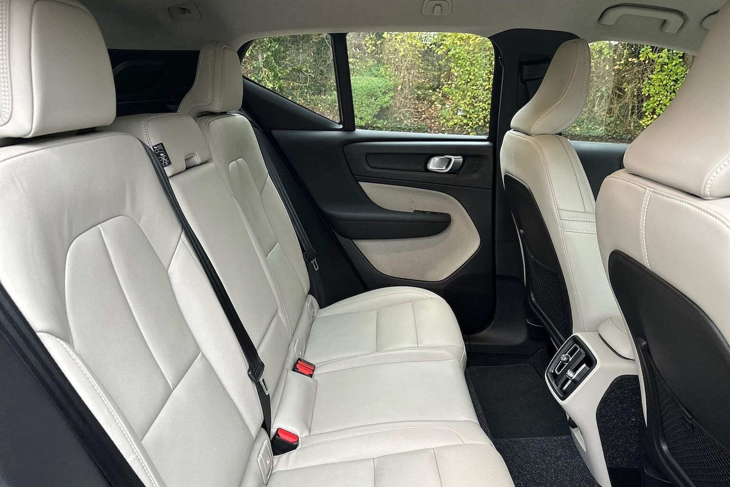 Used Volvo XC40 2020 for sale - 76735625: Photo 16