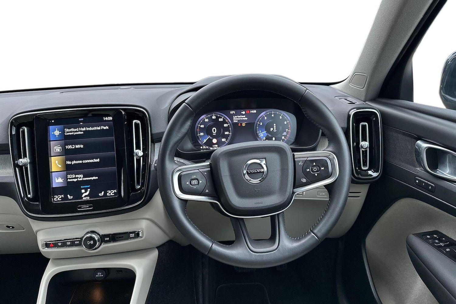 Used Volvo XC40 2020 for sale - 76735625: Photo 9