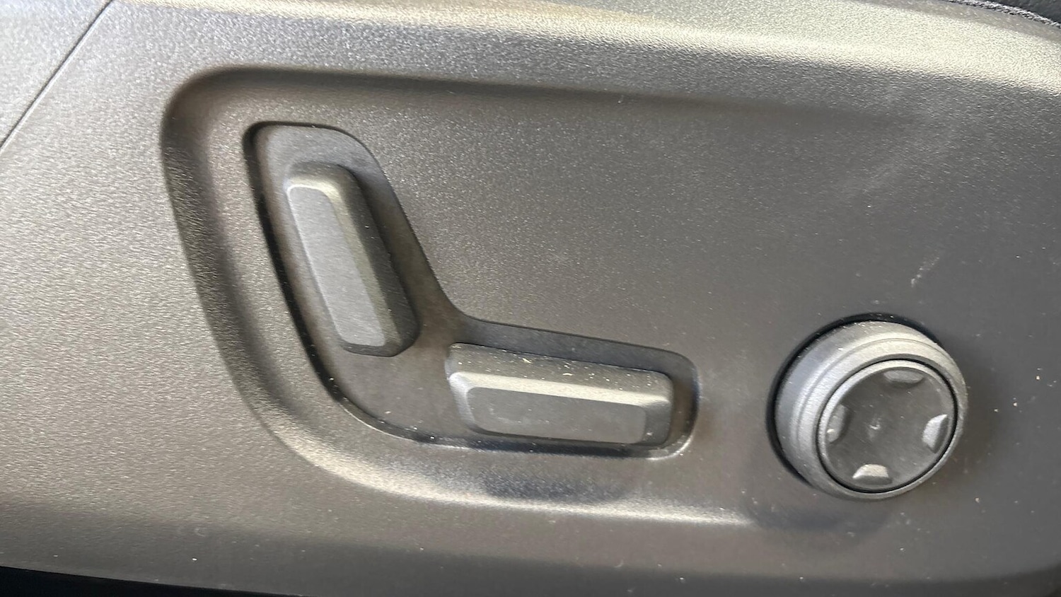 Used Volvo XC40 2025 for sale - 77802135: Photo 26