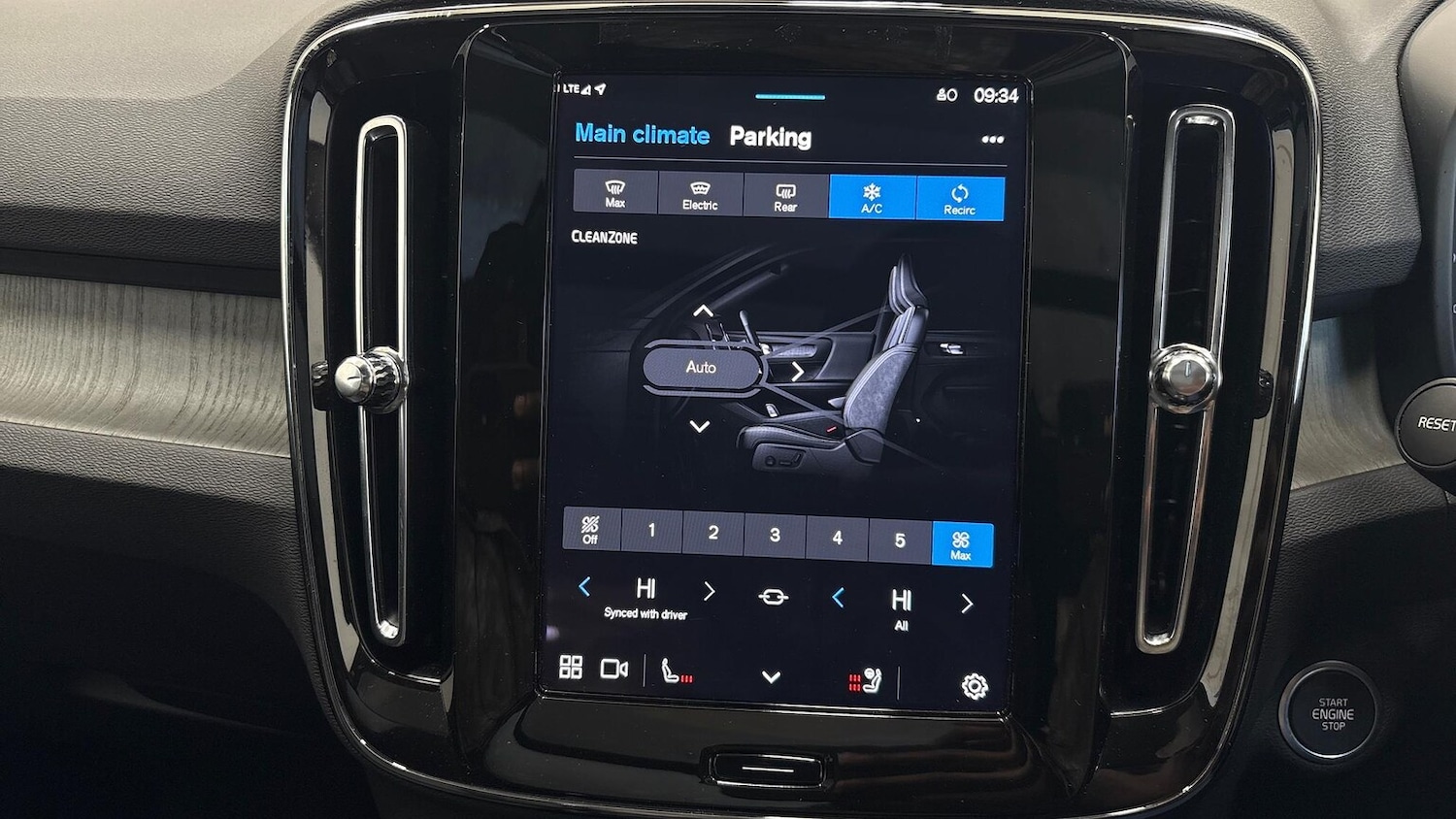 Used Volvo XC40 2025 for sale - 77802135: Photo 36