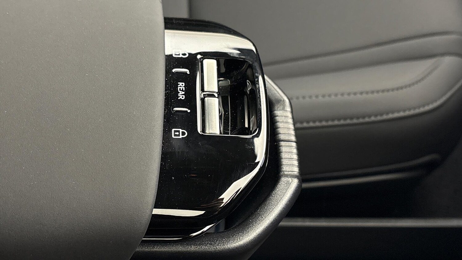 Used Volvo EX30 2025 for sale - 77896279: Photo 22