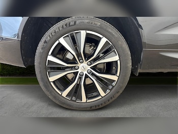 Used Volvo XC60 2025 for sale - 76713192: Photo