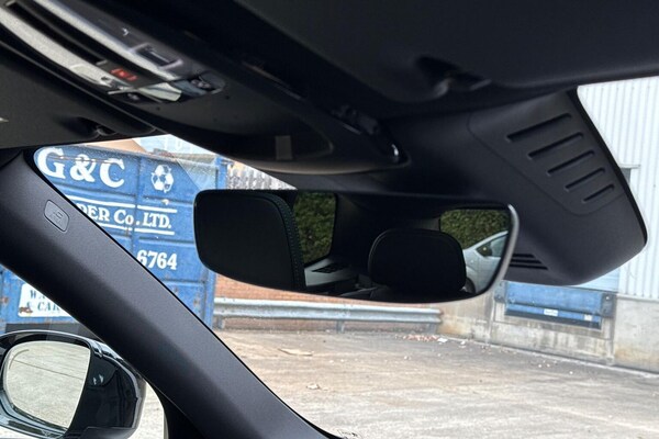 Used Volvo XC60 2025 for sale - 76076411: Photo 14