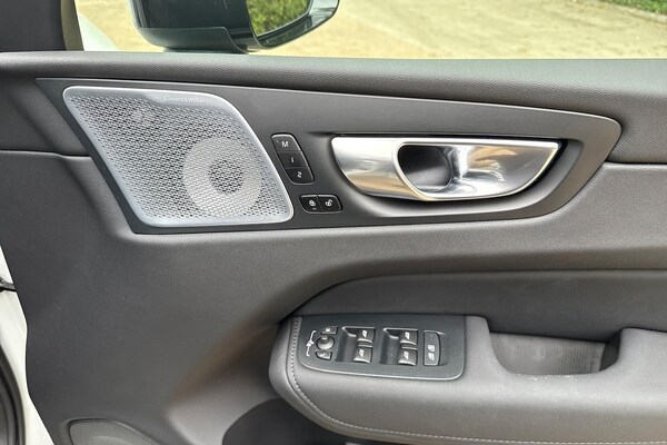 Used Volvo XC60 2025 for sale - 76076411: Photo 21