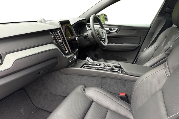 Used Volvo XC60 2025 for sale - 76076411: Photo 7