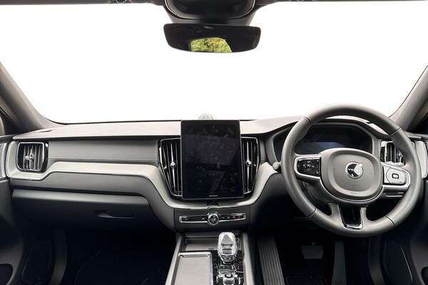 Used Volvo XC60 2025 for sale - 76076411: Photo 8