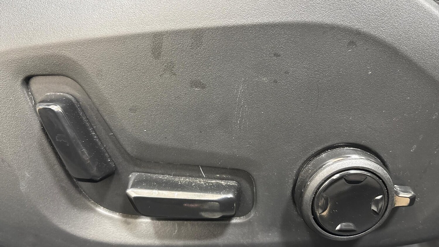 Used Volvo V60 2024 for sale - 76605556: Photo 25