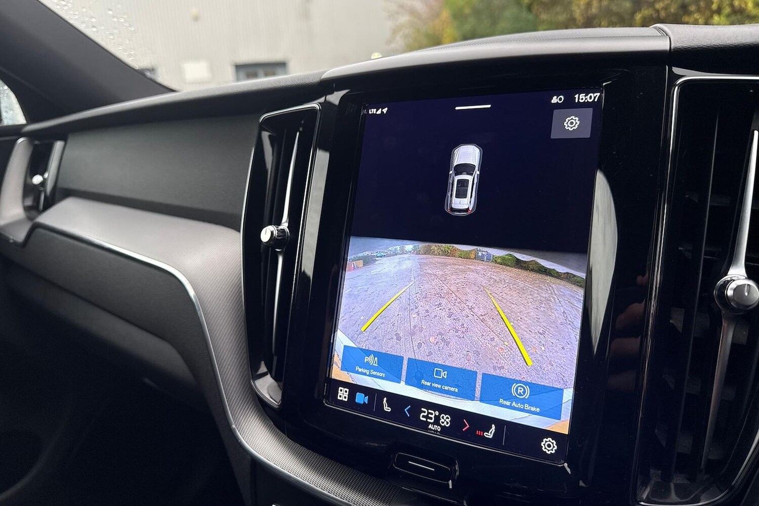 Used Volvo XC60 2021 for sale - 76430819: Photo 24