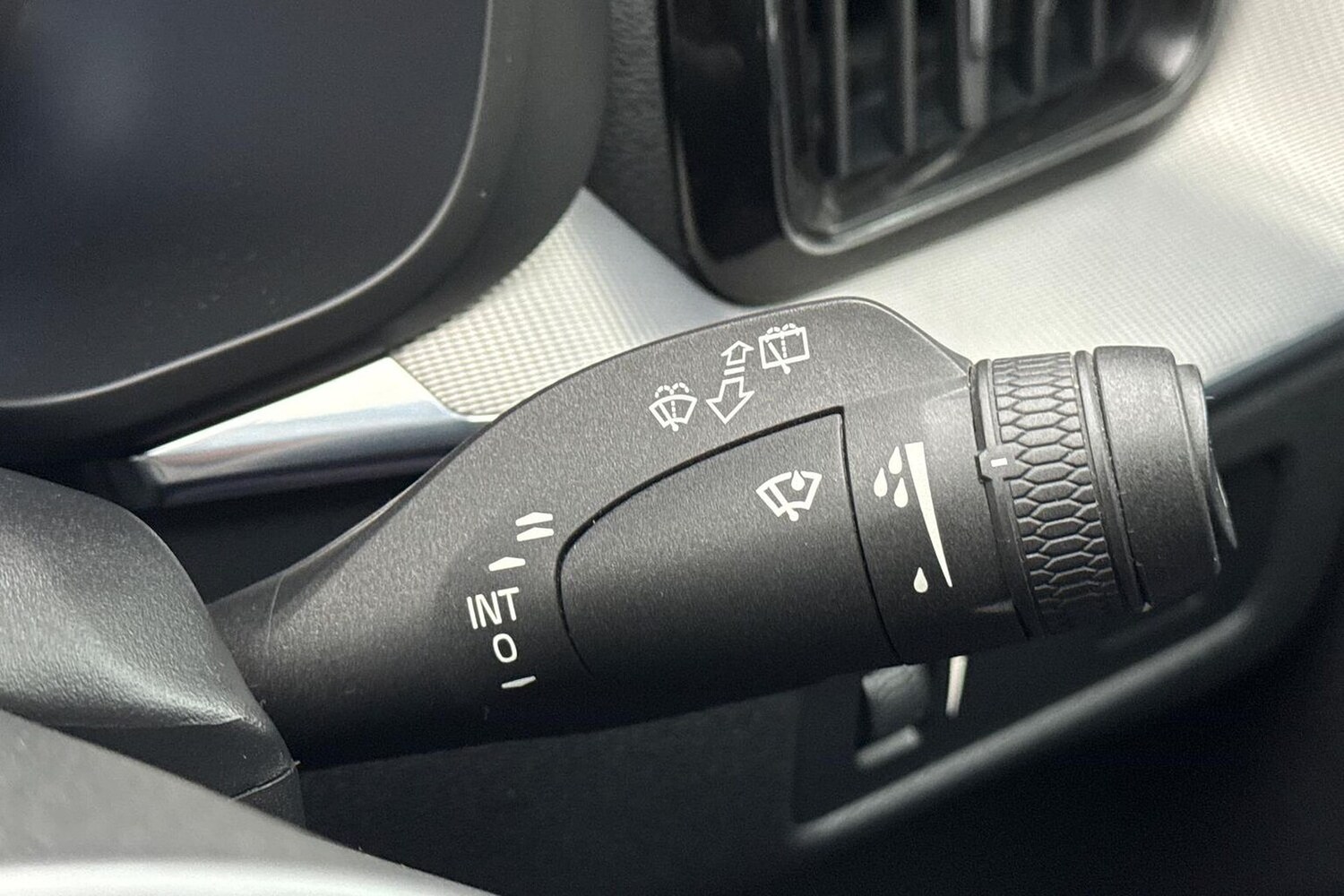 Used Volvo XC60 2021 for sale - 76430819: Photo 27