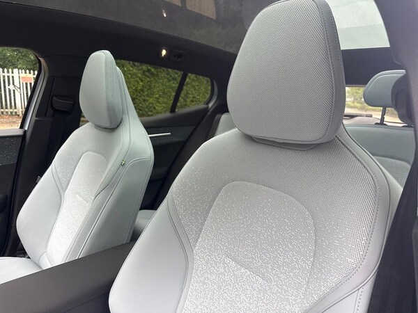 Used Volvo EX30 2025 for sale - 75512882: Photo 28