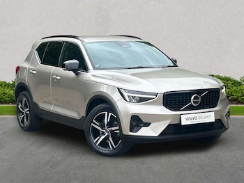 Used Volvo XC40 2023 for sale - 78540809: Photo