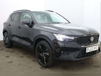 Used Volvo XC40 2025 for sale - 78782582: Photo