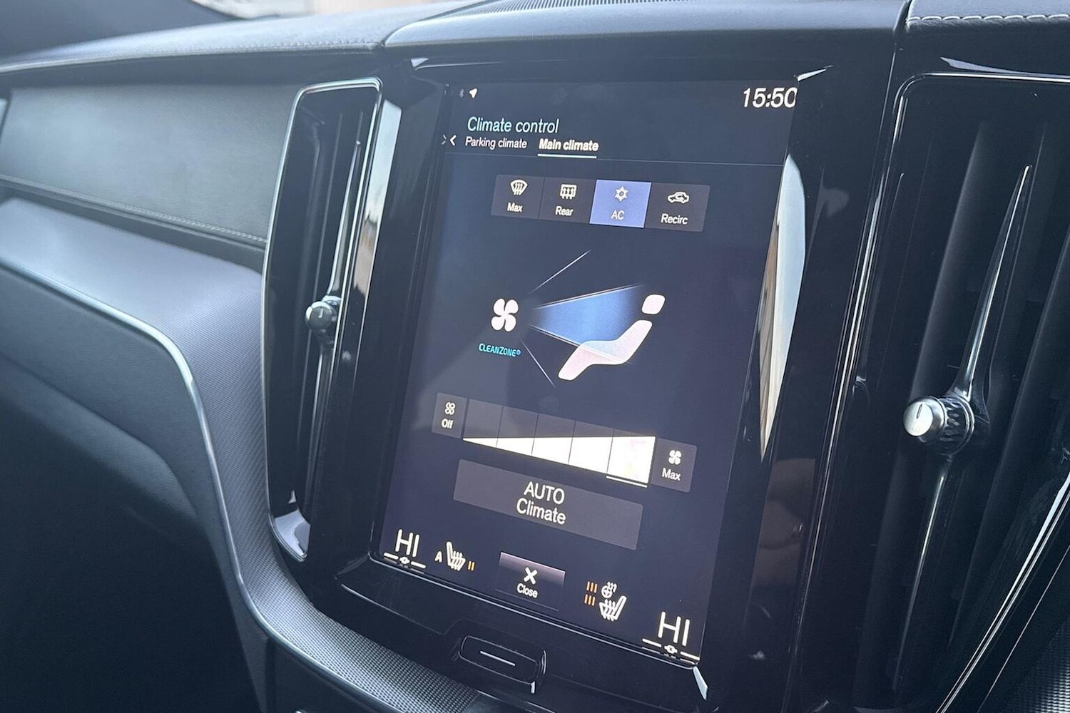 Used Volvo XC60 2019 for sale - 76758891: Photo 11