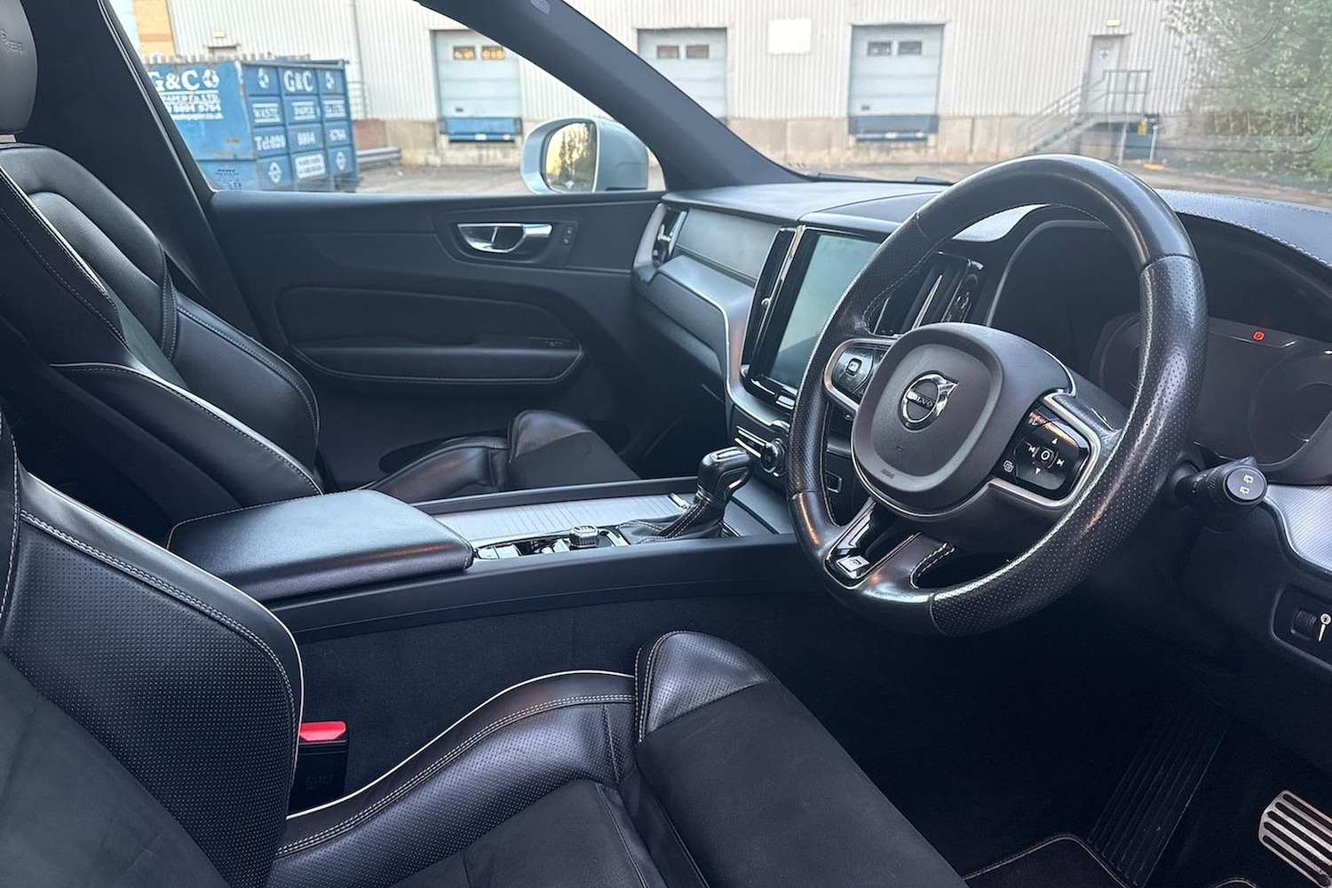 Used Volvo XC60 2019 for sale - 76758891: Photo 15