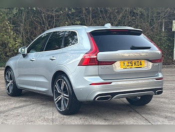 Used Volvo XC60 2019 for sale - 76758891: Photo