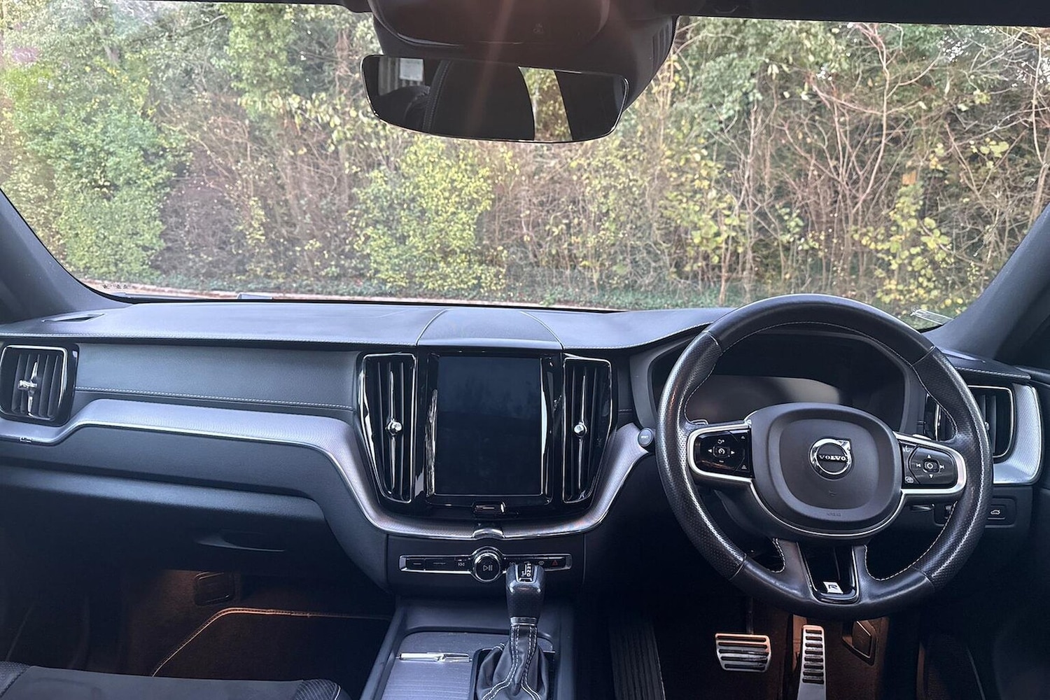 Used Volvo XC60 2019 for sale - 76758891: Photo 8