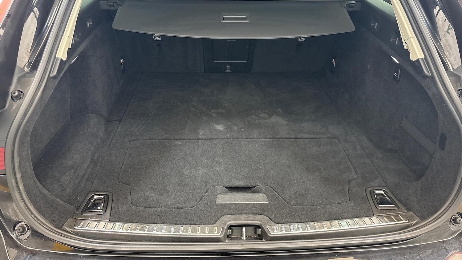 Used Volvo V90 2025 for sale - 76005816: Photo 12