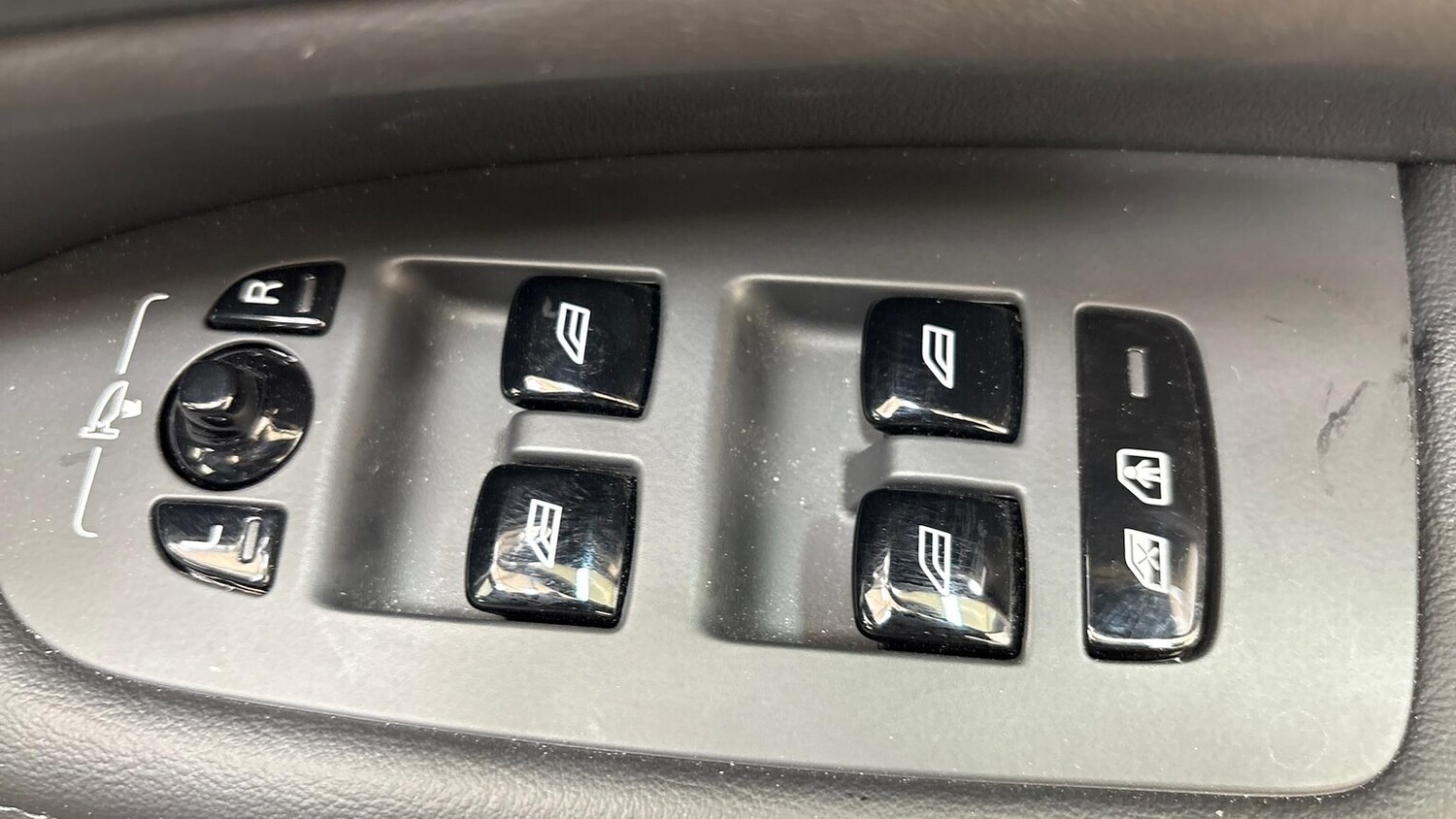 Used Volvo V90 2025 for sale - 76005816: Photo 25