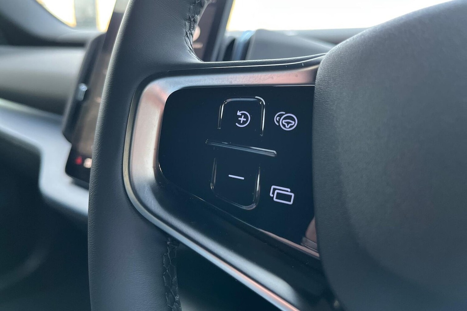 Used Volvo EX30 2025 for sale - 77558480: Photo 27