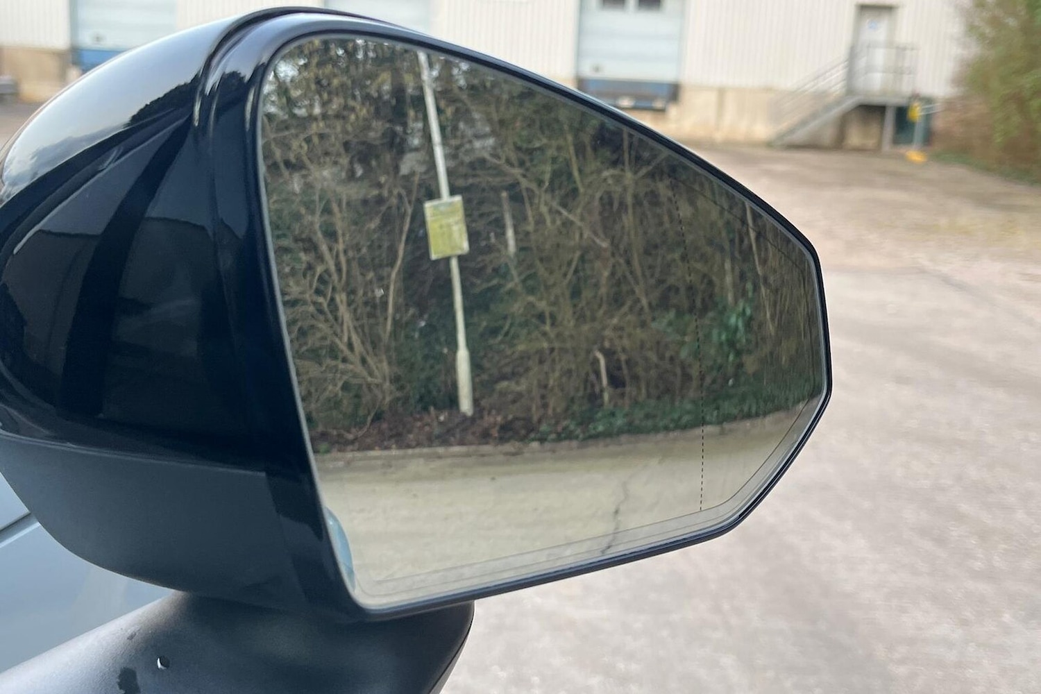 Used Volvo EX30 2025 for sale - 77558480: Photo 42