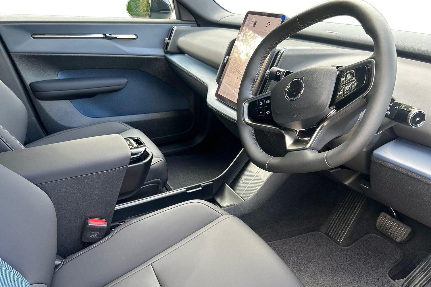 Used Volvo EX30 2025 for sale - 77487357: Photo 15