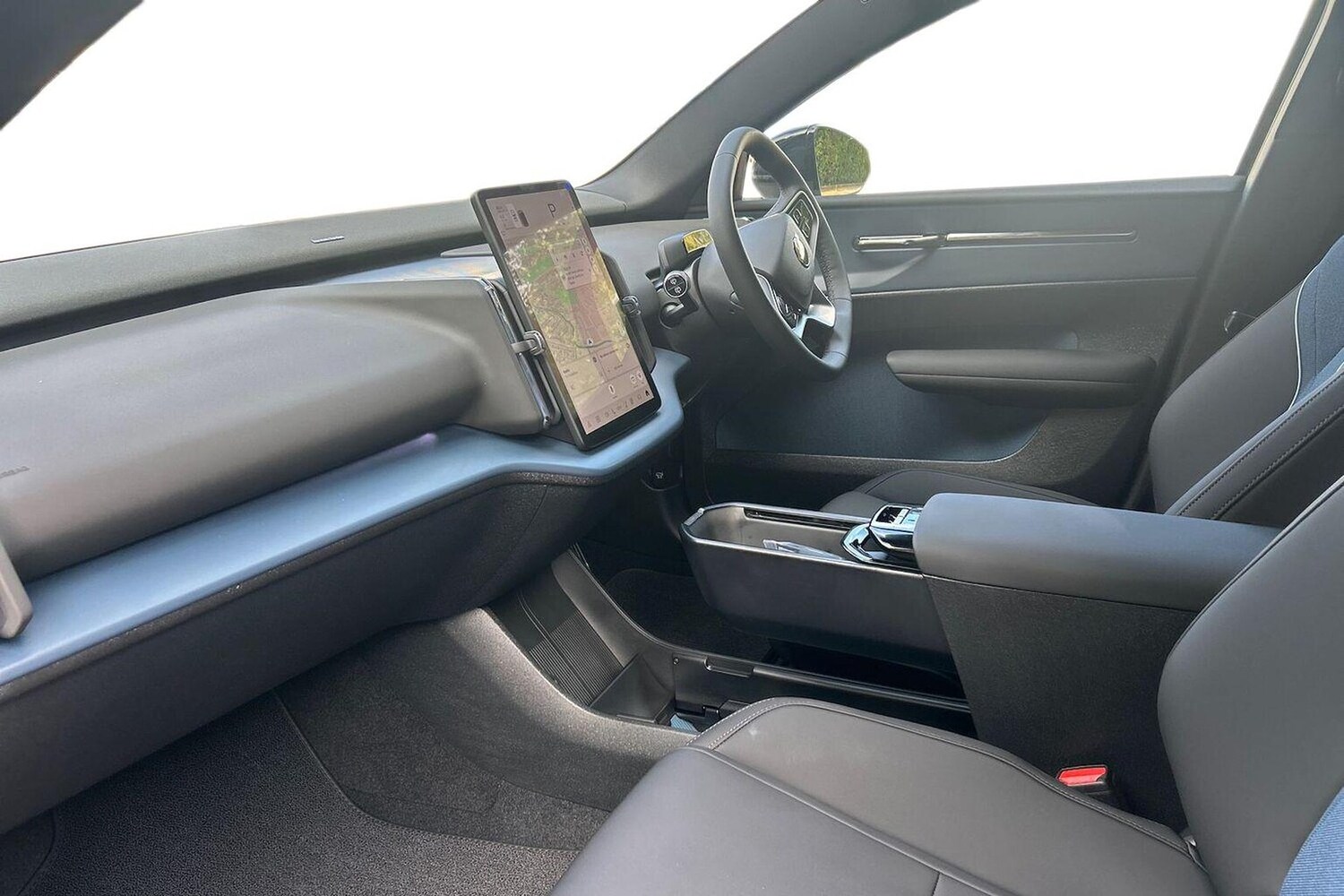 Used Volvo EX30 2025 for sale - 77487357: Photo 7