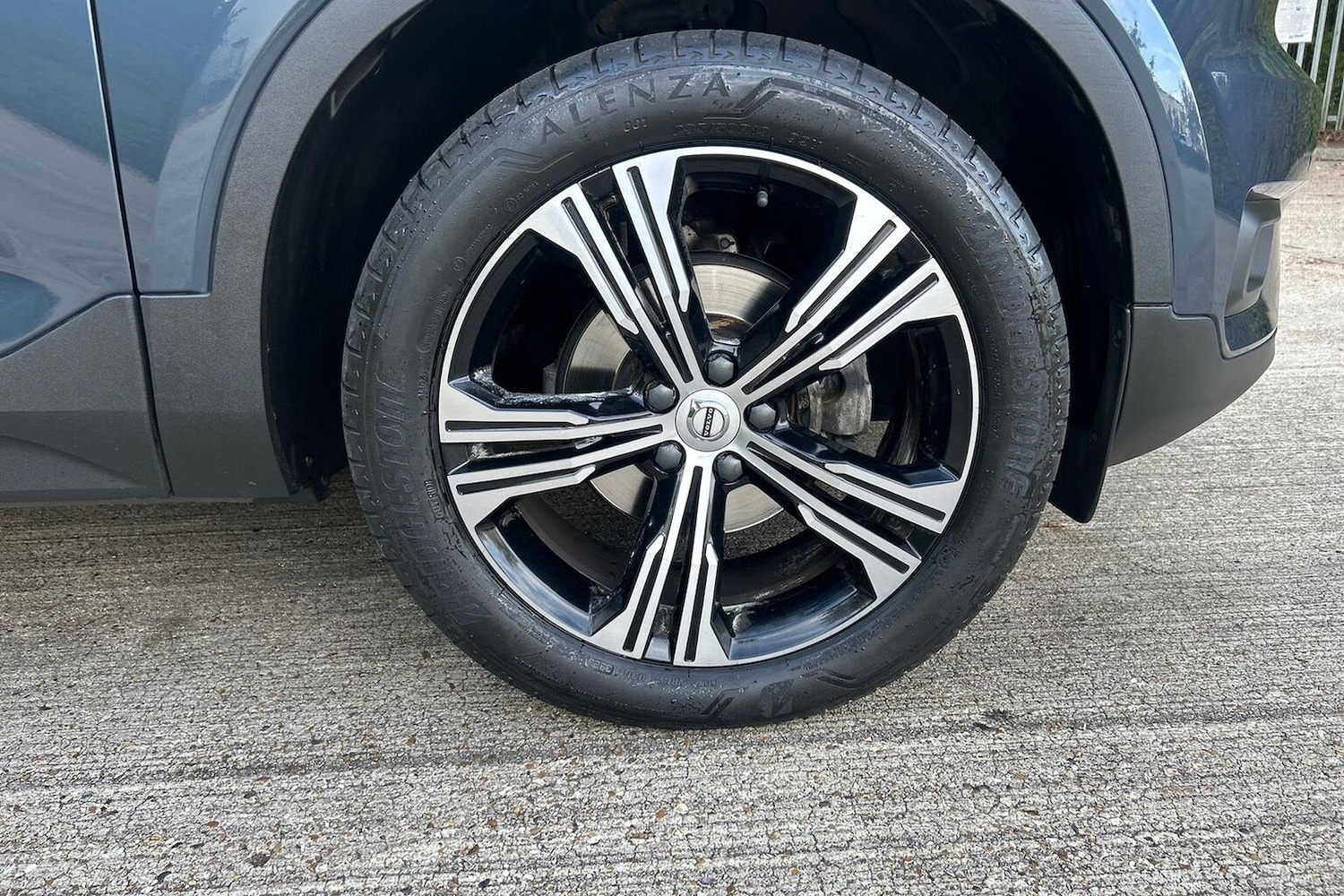 Used Volvo XC40 2021 for sale - 76526129: Photo 6