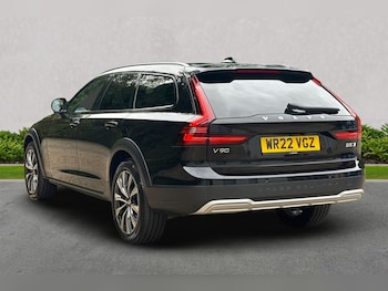 Used Volvo V90 2022 for sale - 76543046: Photo
