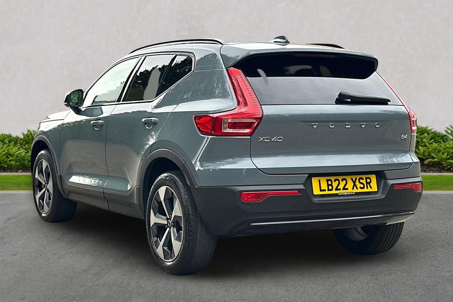 Used Volvo XC40 2022 for sale - 78192825: Photo 2