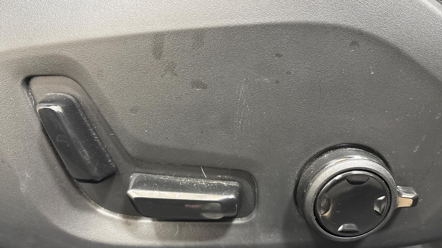 Used Volvo V60 2024 for sale - 77556042: Photo 25