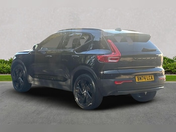 Used Volvo XC40 2025 for sale - 76011085: Photo