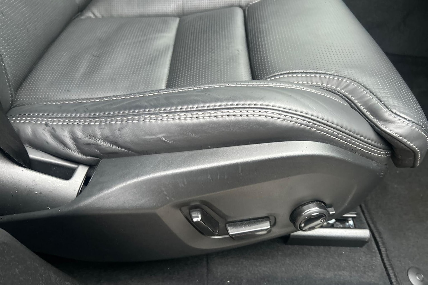 Used Volvo XC60 2025 for sale - 77701334: Photo 29