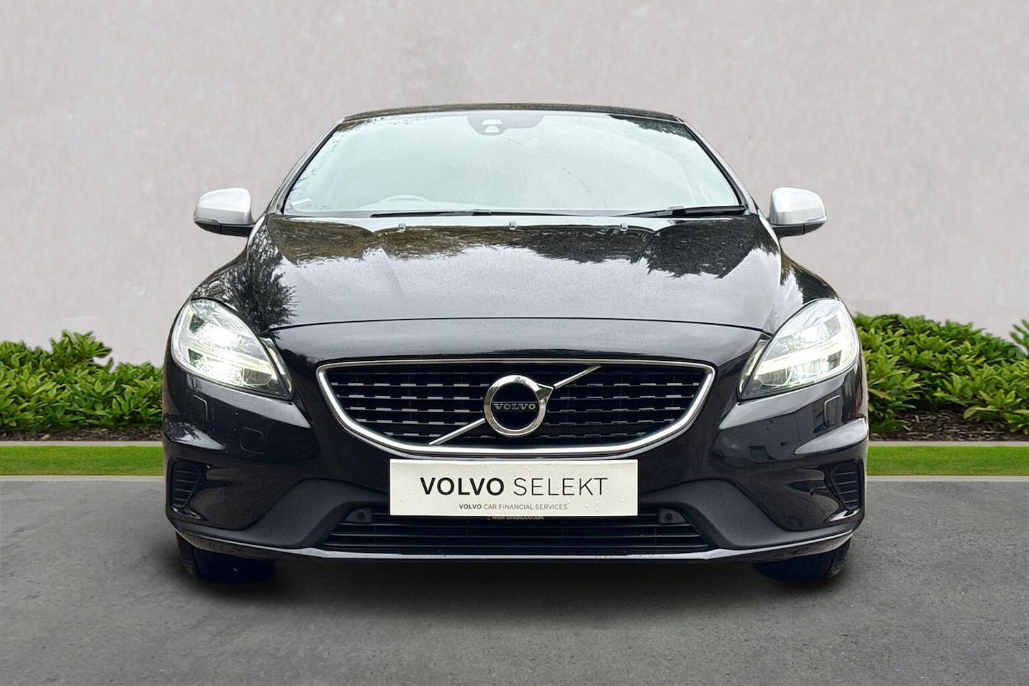 Used Volvo V40 2019 for sale - 76554285: Photo 5