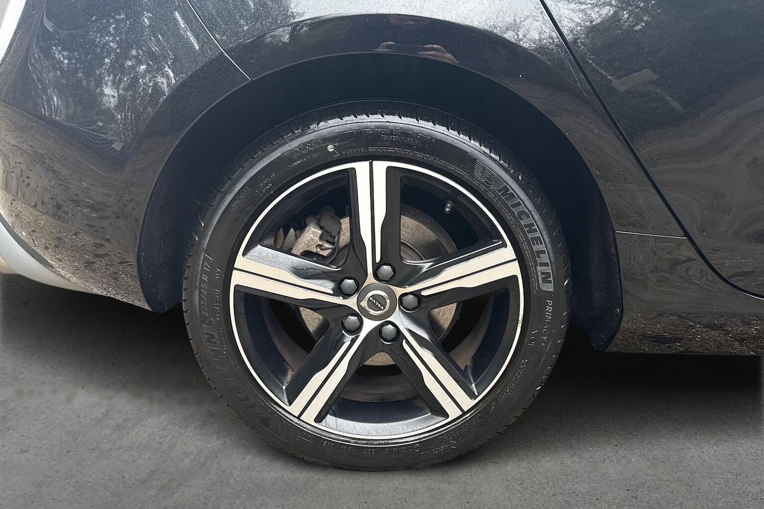 Used Volvo V40 2019 for sale - 76554285: Photo 6