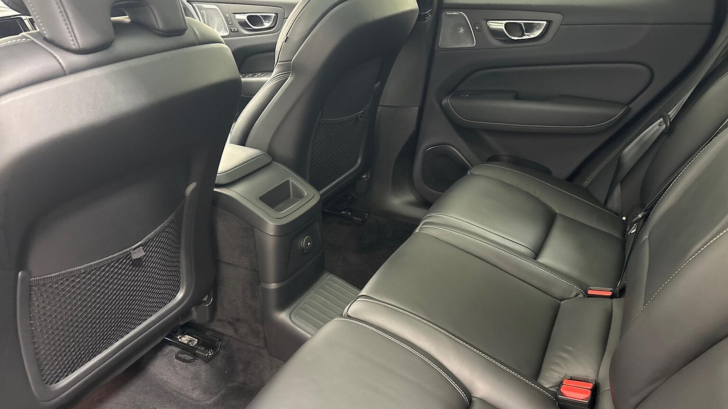 Used Volvo XC60 2022 for sale - 77973939: Photo 13