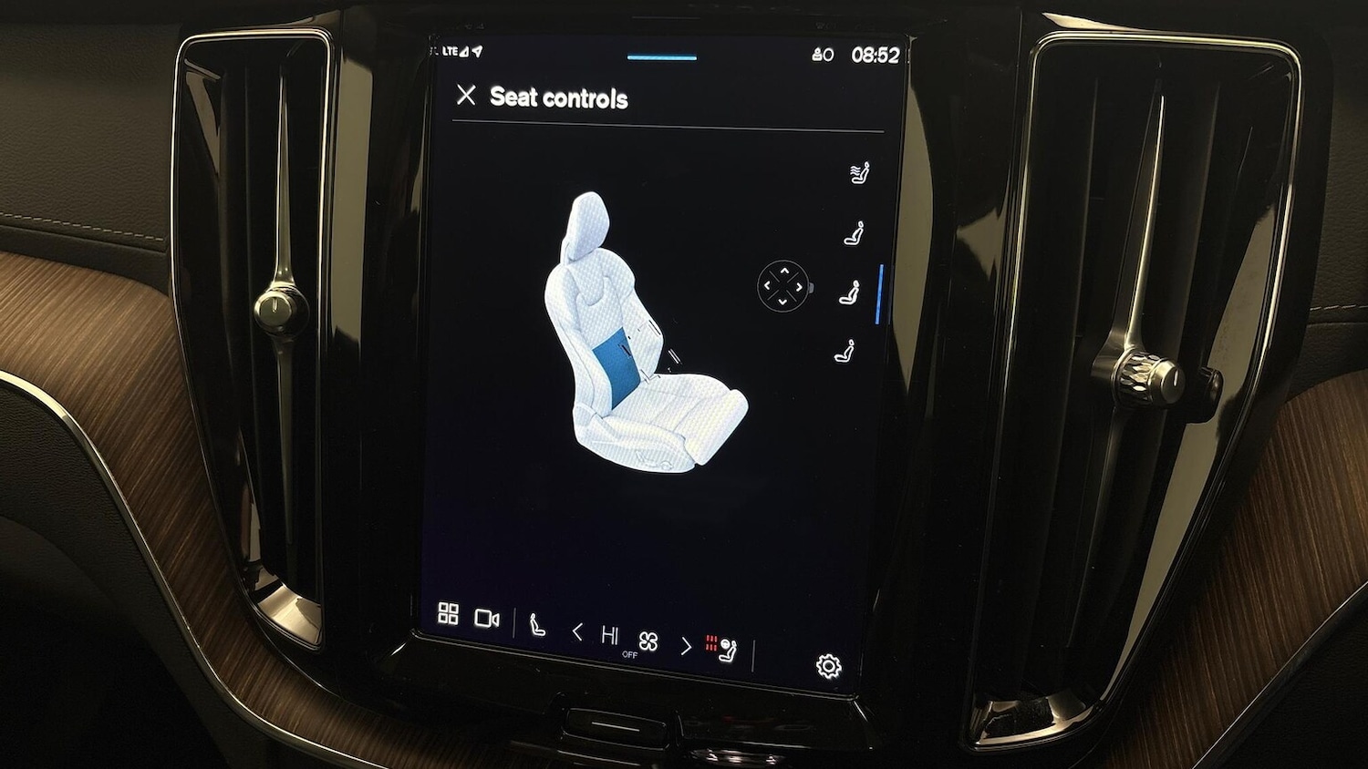 Used Volvo XC60 2022 for sale - 77973939: Photo 39