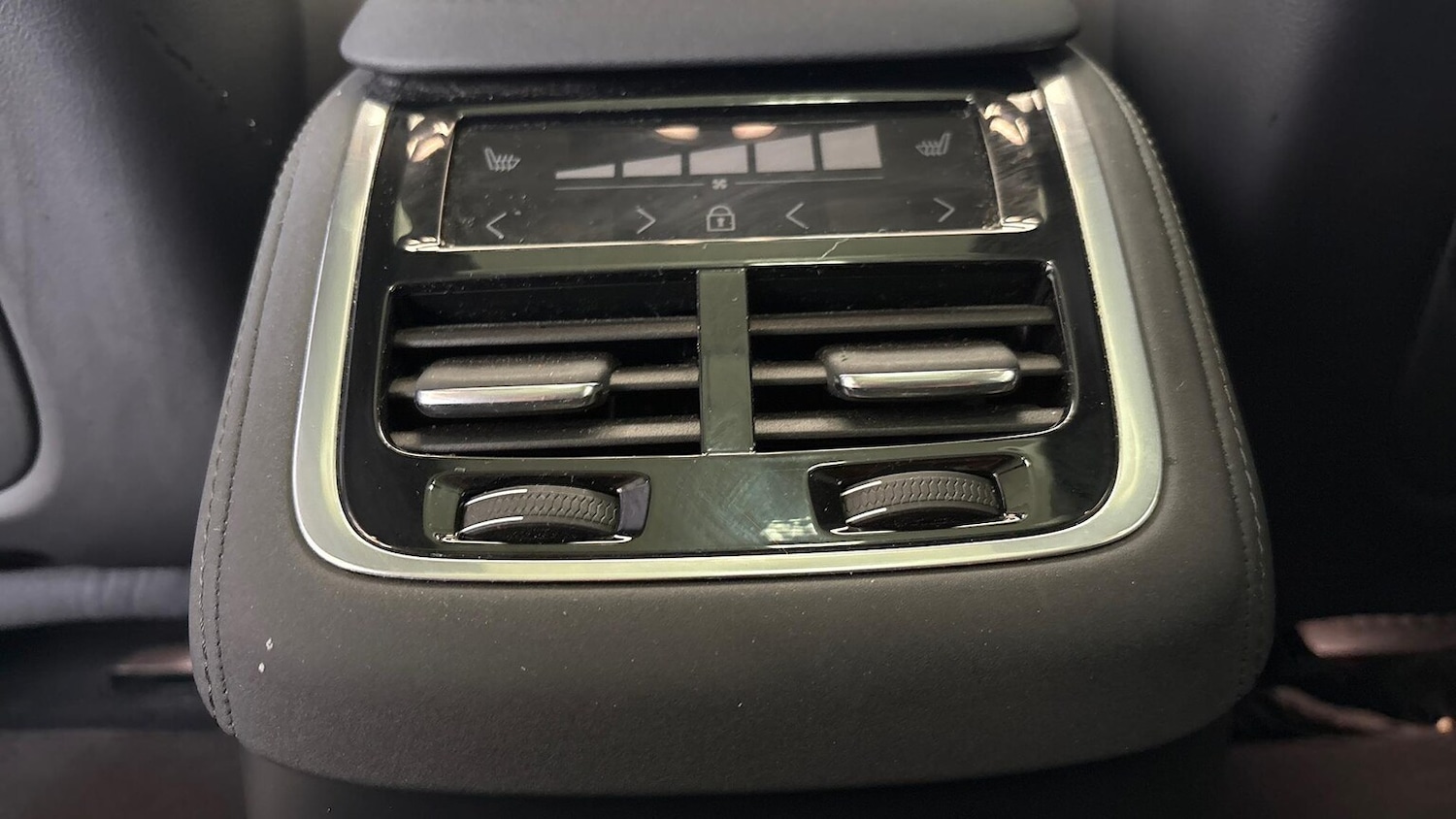 Used Volvo XC90 2025 for sale - 76391704: Photo 16