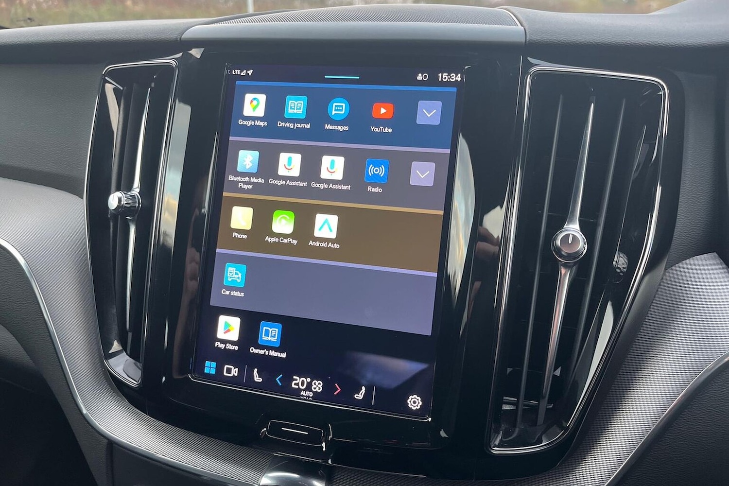 Used Volvo XC60 2022 for sale - 76402402: Photo 23