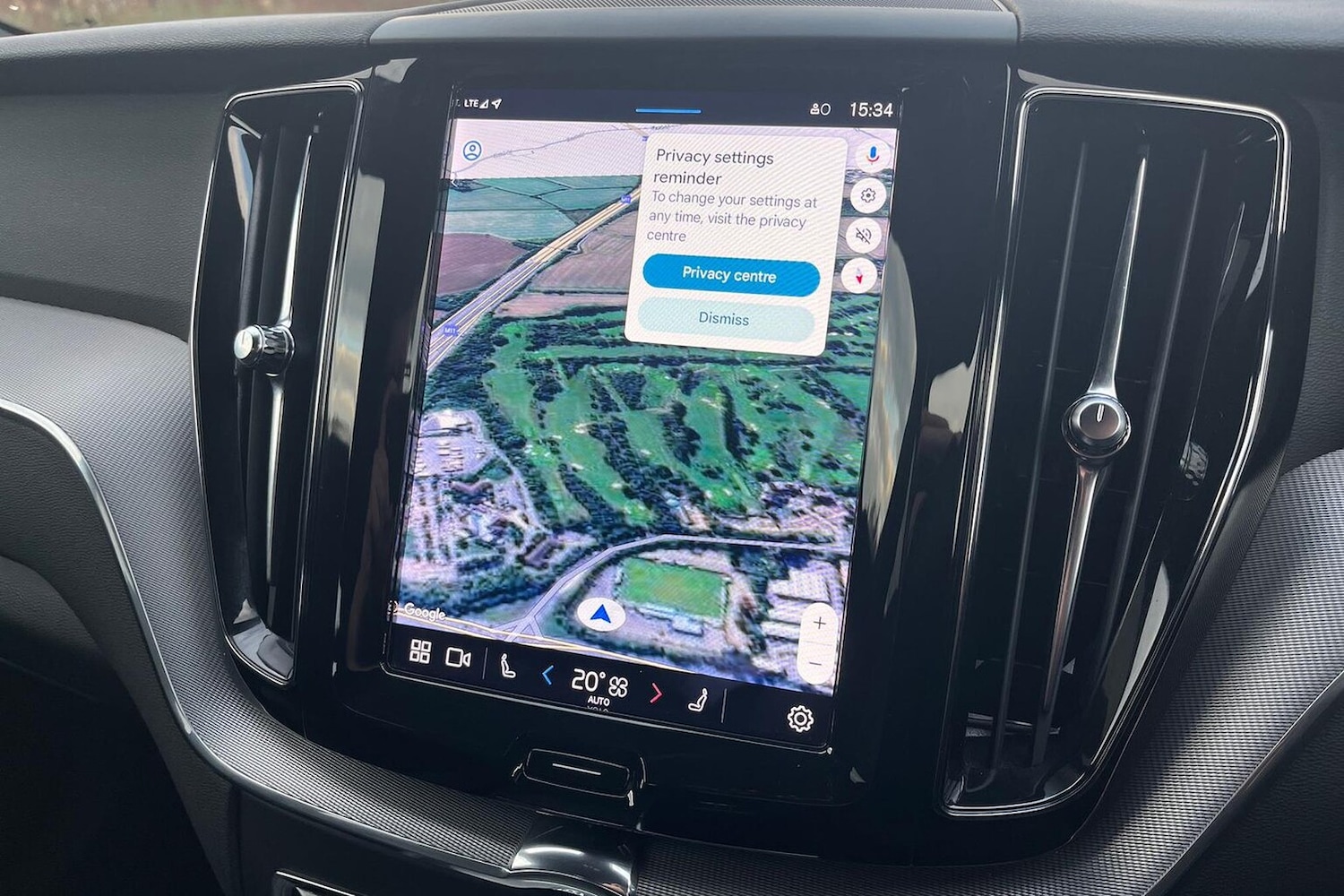 Used Volvo XC60 2022 for sale - 76402402: Photo 25