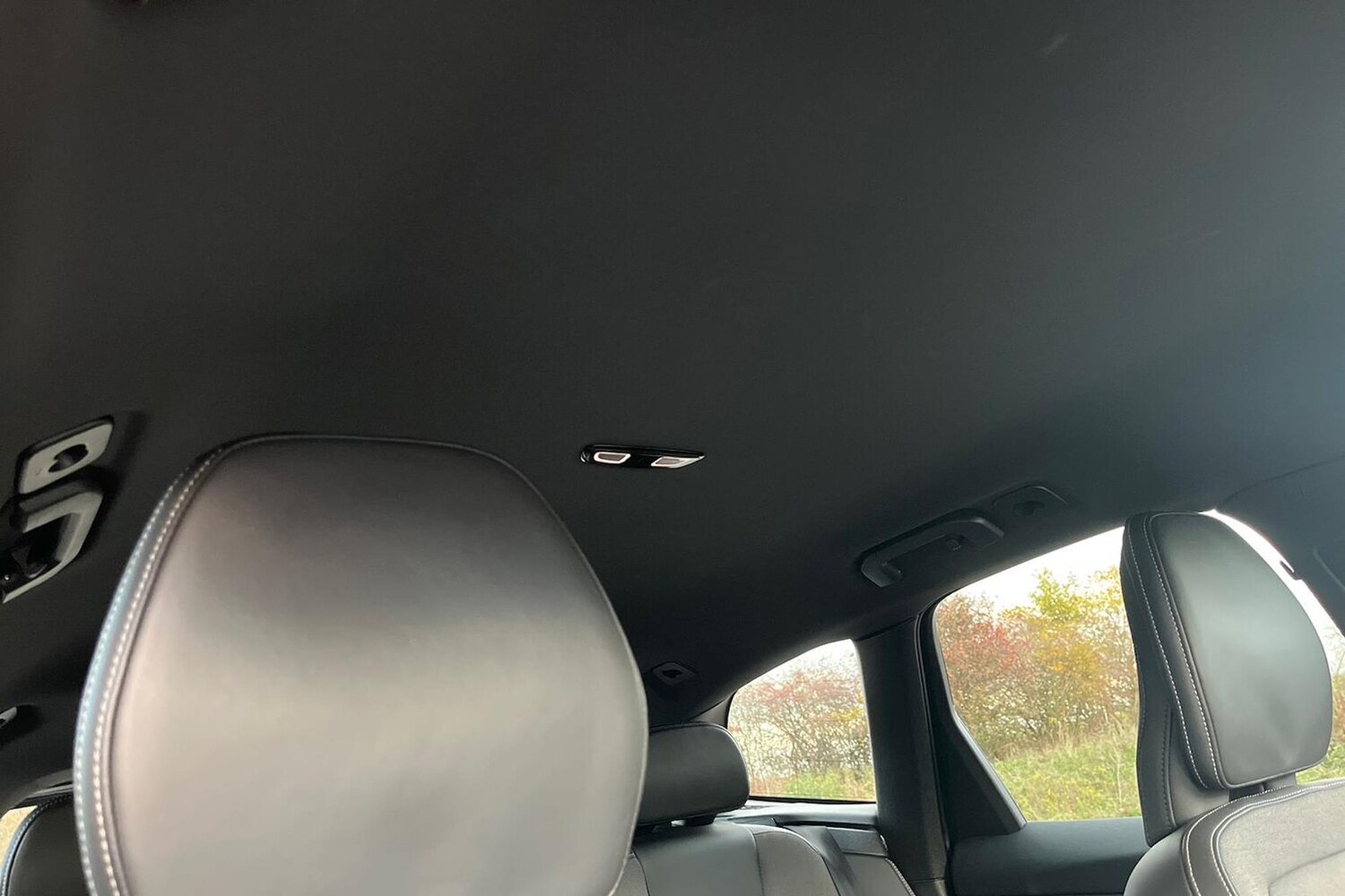 Used Volvo XC60 2022 for sale - 76402402: Photo 33