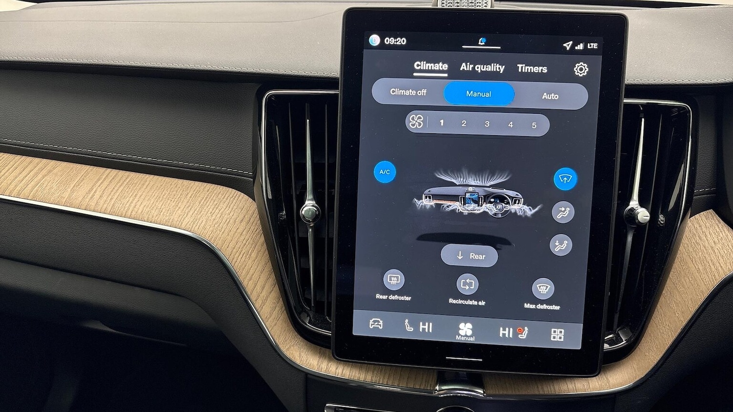 Used Volvo XC60 2025 for sale - 77888669: Photo 34