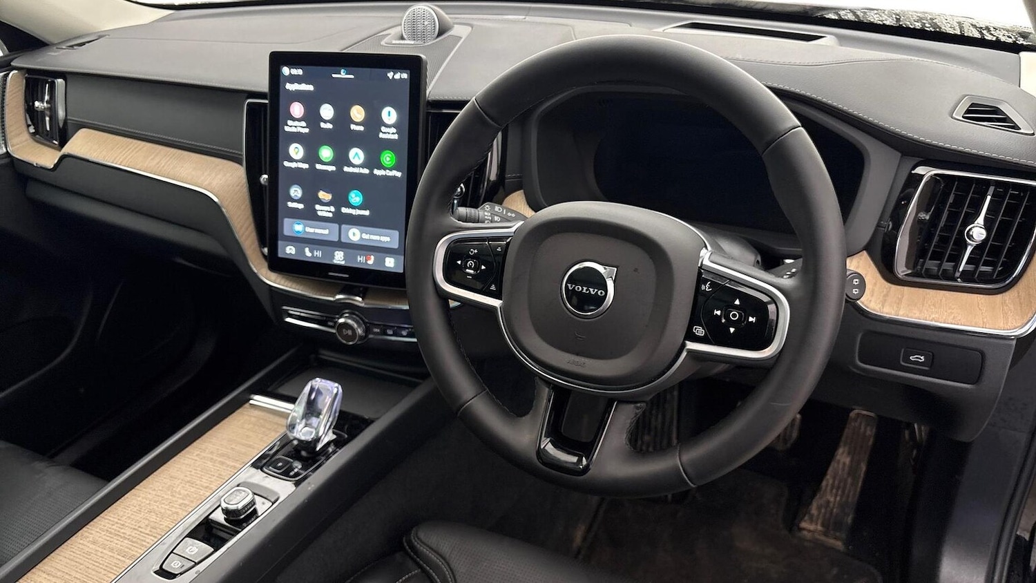 Used Volvo XC60 2025 for sale - 77888669: Photo 7