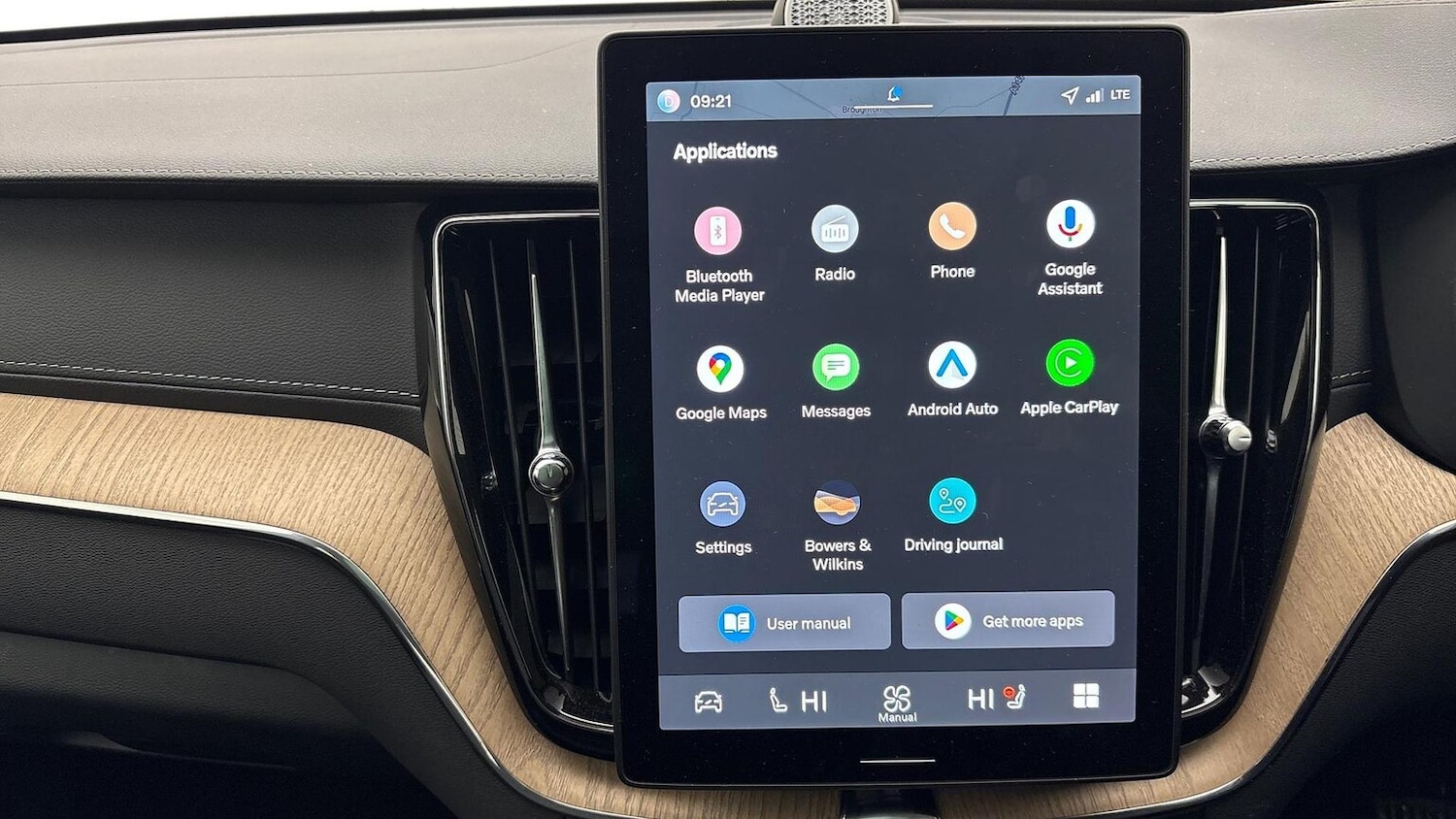 Used Volvo XC60 2025 for sale - 77888669: Photo 9