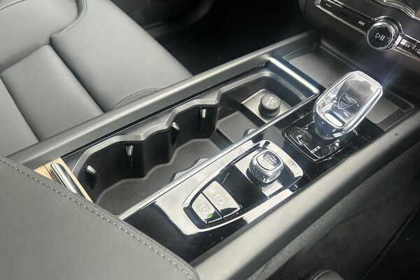 Used Volvo XC60 2025 for sale - 76089141: Photo 13