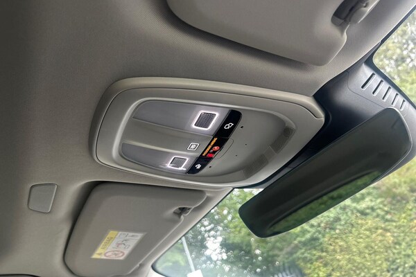 Used Volvo XC60 2025 for sale - 76089141: Photo 14