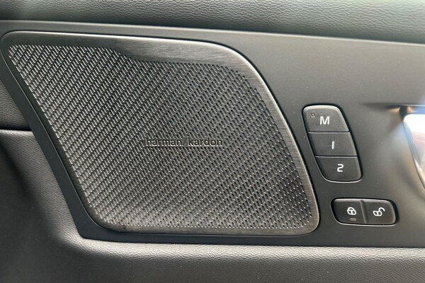 Used Volvo XC60 2025 for sale - 76089141: Photo 31