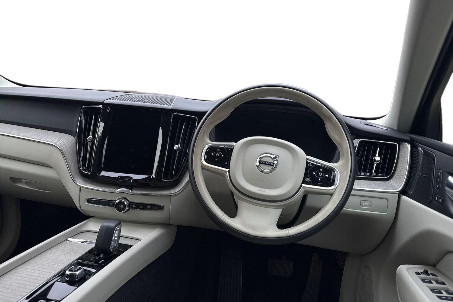 Used Volvo XC60 2022 for sale - 78192796: Photo 11