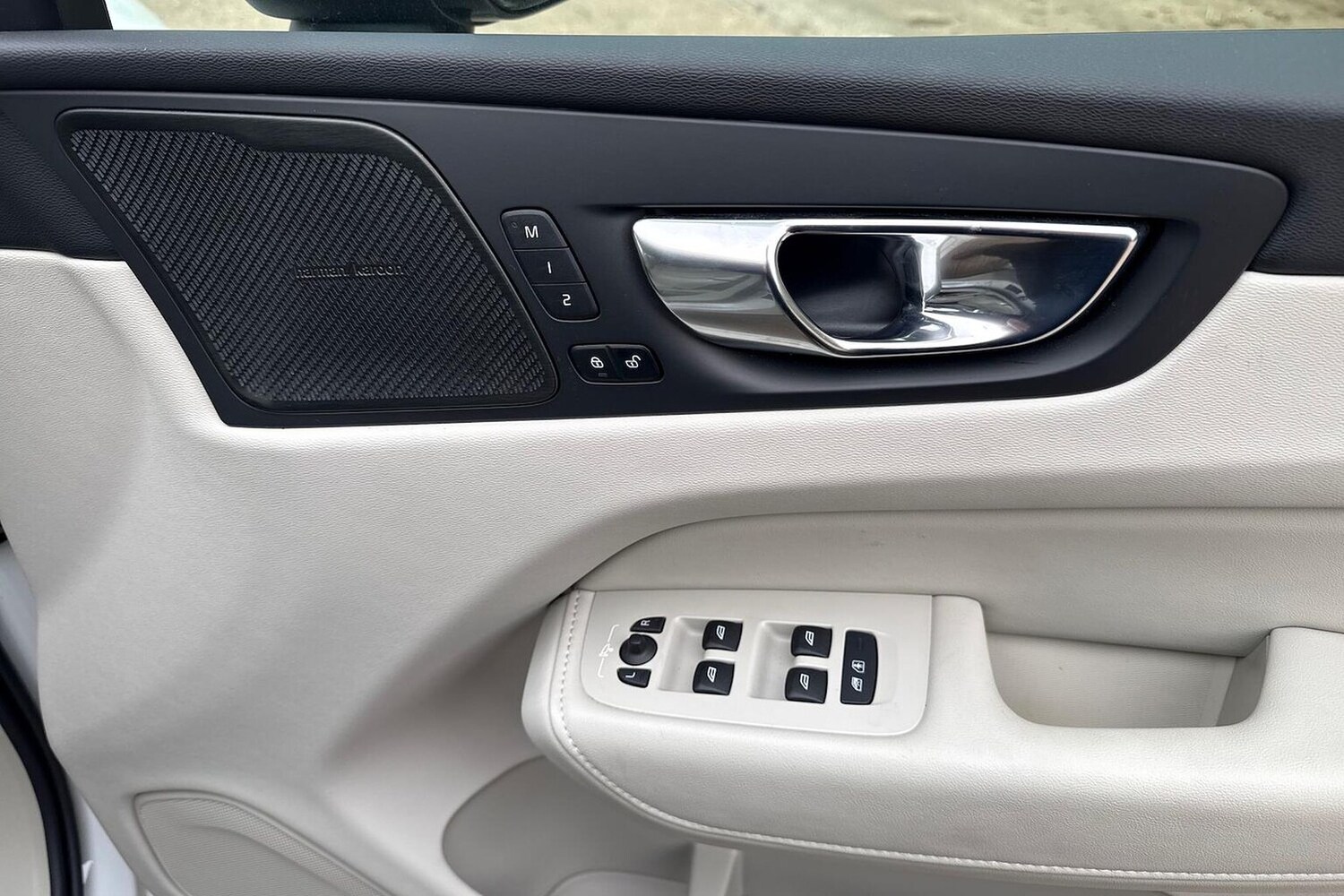 Used Volvo XC60 2022 for sale - 78192796: Photo 23