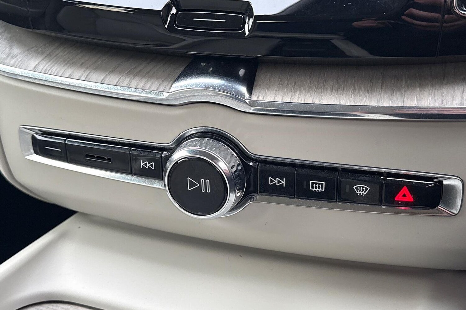 Used Volvo XC60 2022 for sale - 78192796: Photo 24