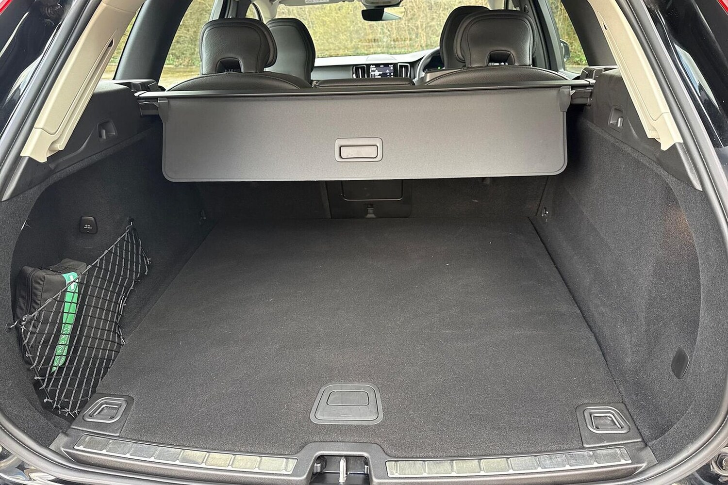 Used Volvo XC60 2022 for sale - 77973938: Photo 17